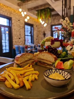 Chicken  Burger görseli