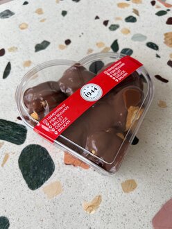 Kalp Kutu Beyoğlu Profiterol (360-380 Gr.) görseli