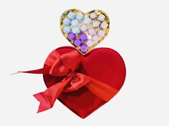 Kalpli Kadife Kutu Çikolata görseli