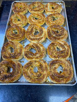 Ispanaklı Gül Böreği görseli