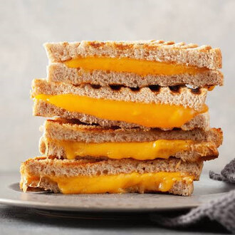 3 Peynirli Bazlama Tost görseli