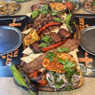Mestanzade Karışık Kebap görseli