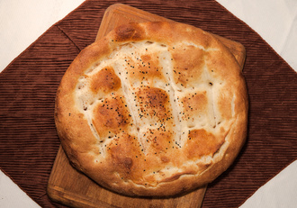 Yumurtalı Ramazan Pidesi görseli