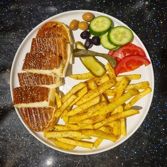 Sucuklu Tost görseli