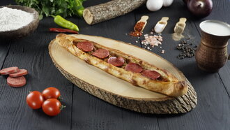 Kıymalı Sucuklu Güveç görseli