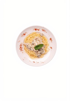 Krema Mantarlı Tavuklu Spagetti Makarna görseli