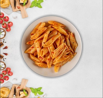 Domates Soslu Penne Makarna görseli