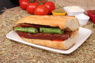 Yarım Ekmek Arası Kasap Sucuk görseli