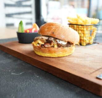 Motto White Burger görseli