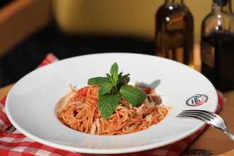 Napoliten Soslu Penne görseli