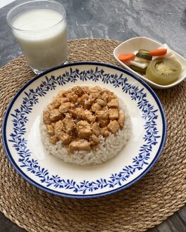 Pilav Üstü Barbekü Soslu Tavuk Menü görseli