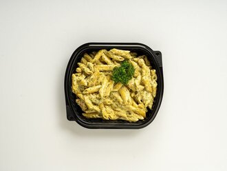 Pesto Soslu Tavuklu Makarna görseli
