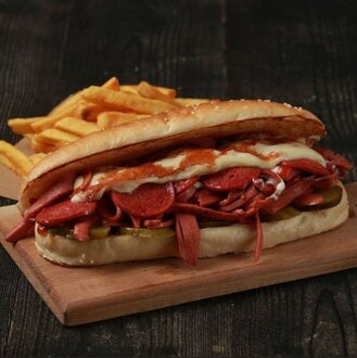 Sucuklu Kaşarlı Sandviç görseli