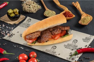 Üç Çeyrek Ekmek Köfte görseli