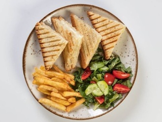 Kaşarlı Tost görseli