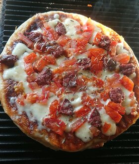 Köftelim Pizza Tost görseli
