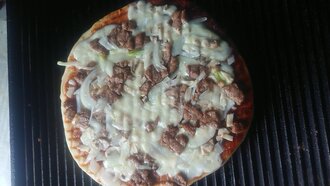Kavurmalı Mantarlı Pizza Tost görseli