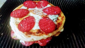 Sucuklu Kaşarlı Bazlama Tost görseli