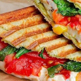 Akdeniz Tost görseli