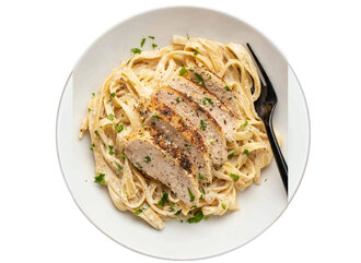 Tavuklu Fettuccine Alfredo görseli