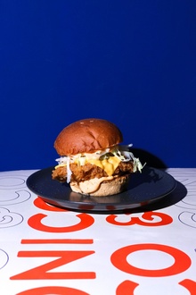 Coni Çıtır Cheddar Burger görseli