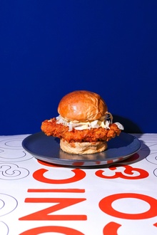 Spicy Acı Nashville Burger görseli