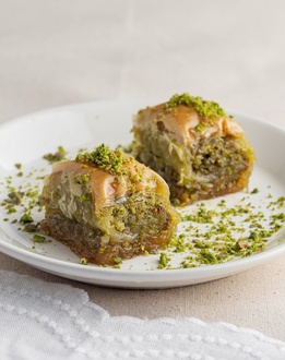 Fıstıklı Özel Prens Baklava (180 Gr.) görseli