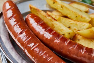 Füme Sosis Tava görseli