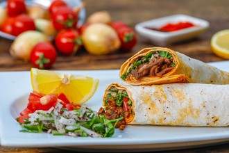 Kaşarlı Et Tantuni Dürüm görseli