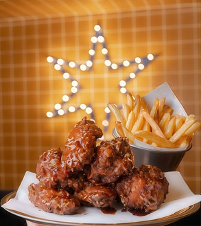 10'Lu Tavuk Kanat & Patates Kızartması görseli