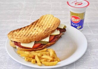 Menü 2 Ayvalık Tostu + Ayran + Patates görseli