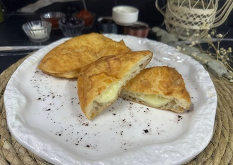 Kaşarlı Pişi (2 Adet) görseli