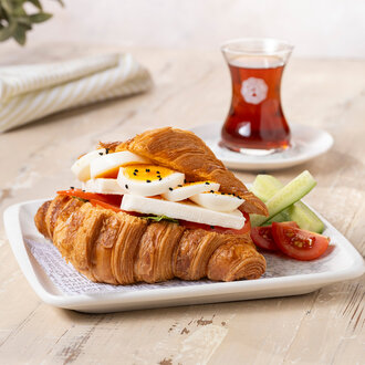 Peynirli Kruvasan görseli