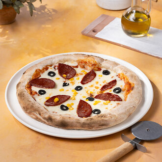 Tire Sucuklu Pizza görseli