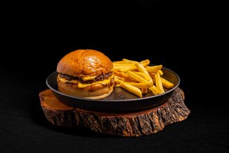 Cheeseburger görseli