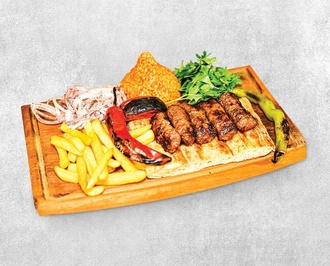 Izgara Köfte görseli