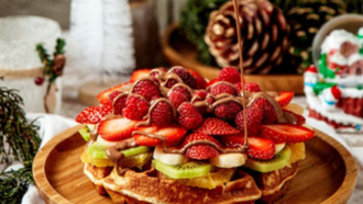 Çilekli Waffle görseli
