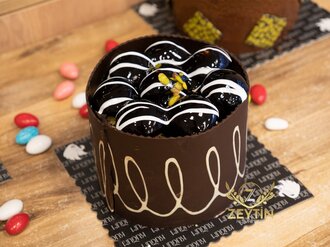 Çikolatalı Fıstıklı Pasta (4-6 Kişilik) görseli