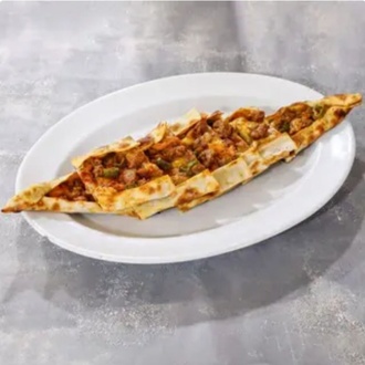 Kuşbaşılı Pide görseli