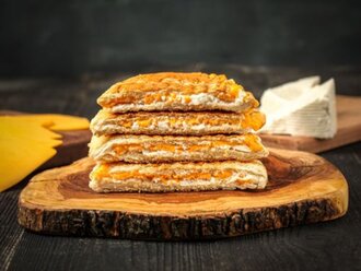 3 Peynirli Bazlama Tost görseli