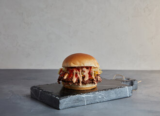 Smash Classic Sweet Chilli Cheese Burger görseli