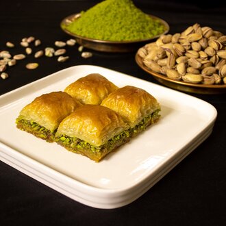 Özel Kare Baklava (1 Kg) görseli