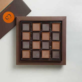 Küçük Madlen Çikolata Kutusu görseli