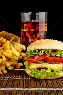 Cheeseburger Menü görseli