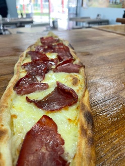 Pastırmalı Kaşarlı Pide görseli