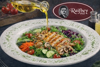 Tavuklu Salata görseli