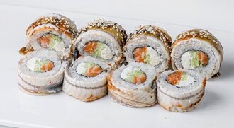Canada With Sushi Roll (8 Pcs) görseli