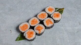 Salmon Maki Roll 8 Adet görseli