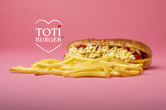 Füme Dilli Cheddarlı Frankfurter + Patates Kızartması görseli