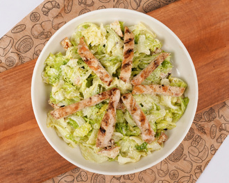 Tavuklu Sezar Salata görseli
